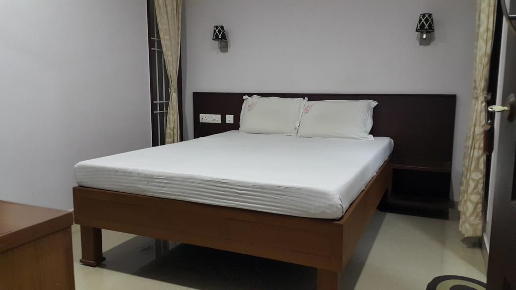 Nest Guest House Puducherry Eksteriør billede